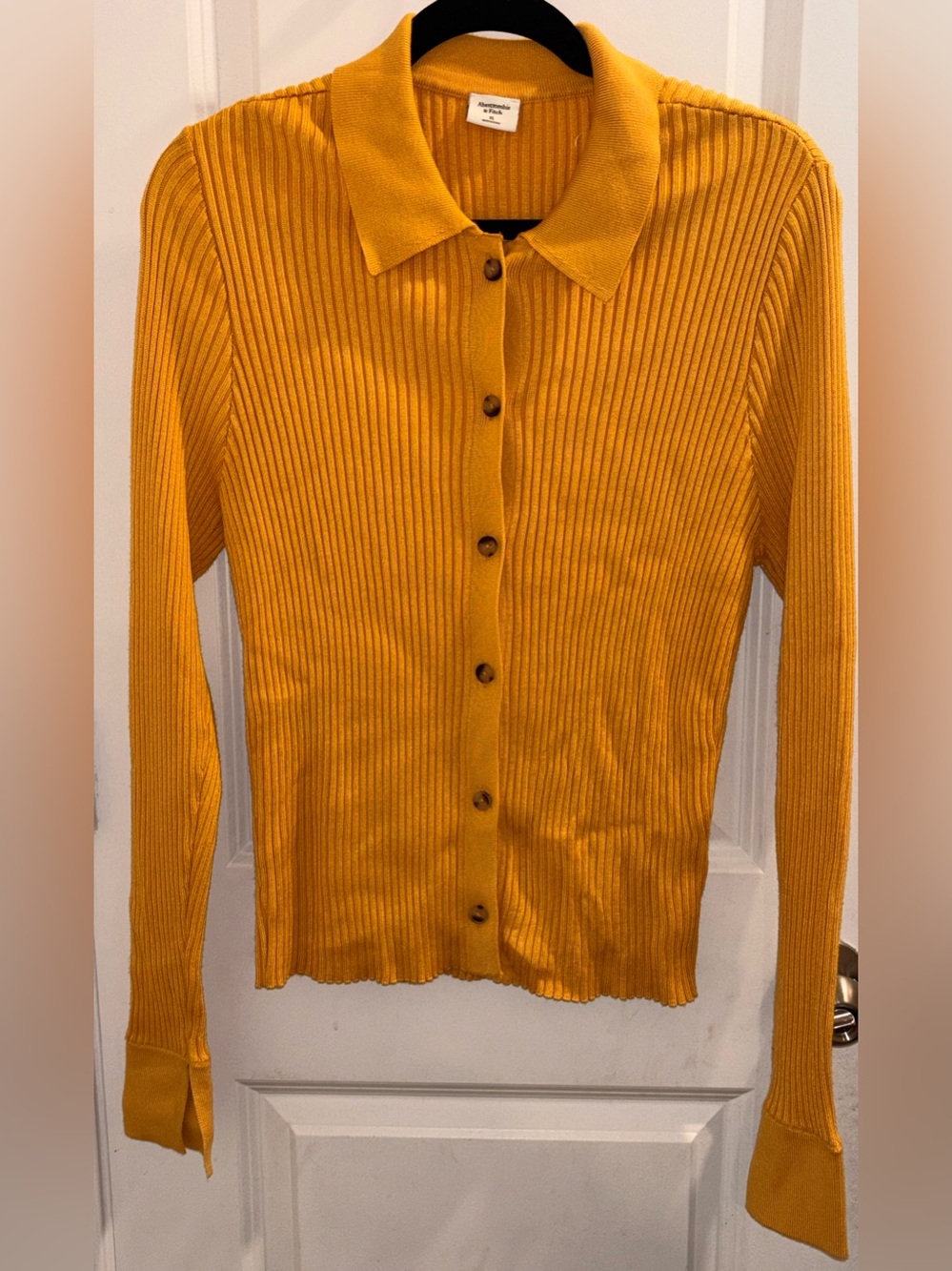 Abercrombie & Fitch yellow collared rib-knit button-front cardigan